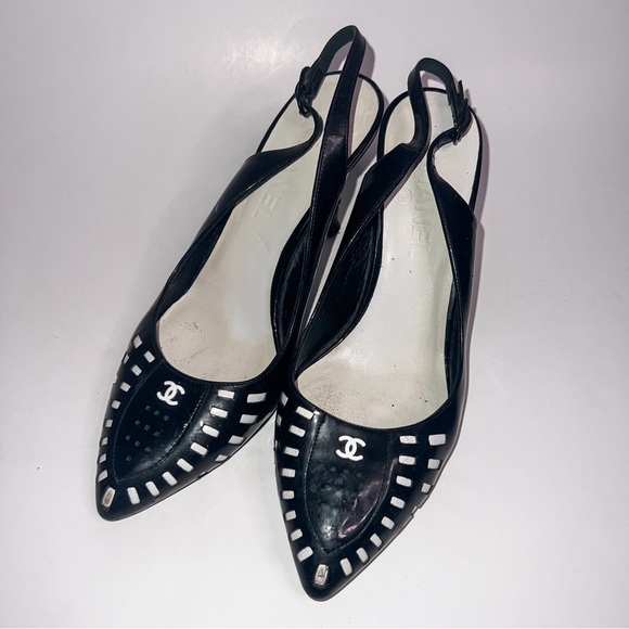 Chanel Pointed Toe Slingback Heels *Flawed - Picture 1 of 10